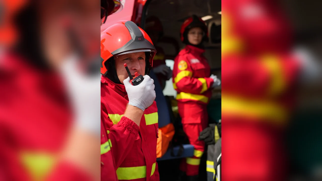 Dămideni: impact între două mașini, tânăr de 22 de ani la spital