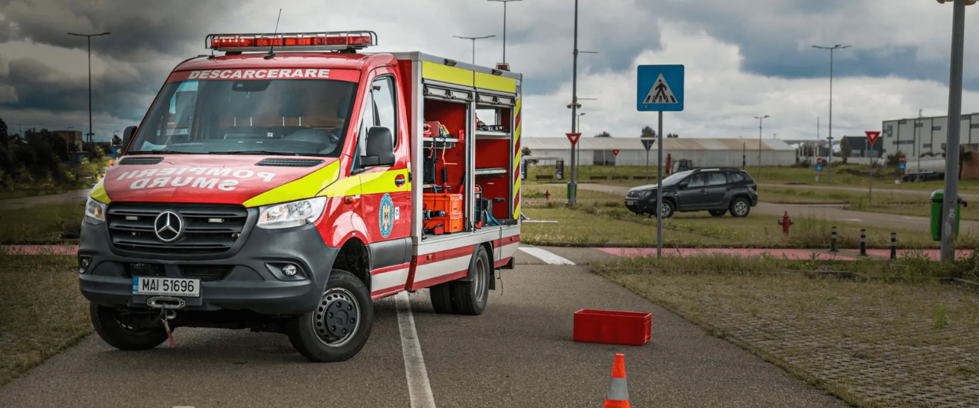 Esențial: tânăr de 25 de ani, mort la Pricaz după impact cu un stâlp